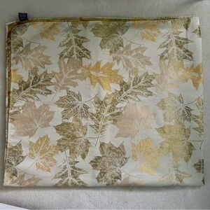 Autumn Leaf Jacquard Table Cloth 60" x 100" Metallic Gold EUC